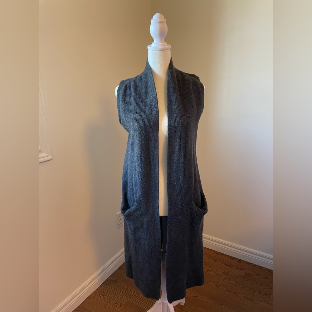 Wilfred Charcoal Grey Sleeveless Merino Wool Sweater